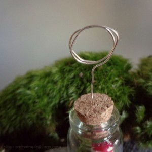 DIY mushroom place card holder pleasure in simple things